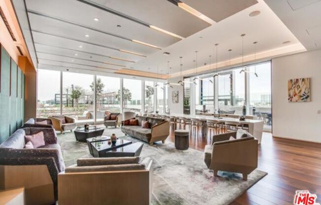 2 beds, 2.5 baths, 1,720 sqft, $5,500, Unit 2406