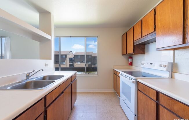 2br/1ba/1pkg Apartment in Makakilo - Water/sewer/trash INCL!