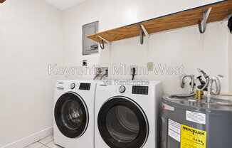 2 beds, 1 bath, 825 sqft, $2,100, Unit 1