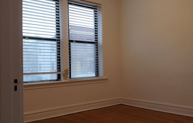 1401-11 W. Irving Park/3946-54 N. Southport Chicago, IL 60613