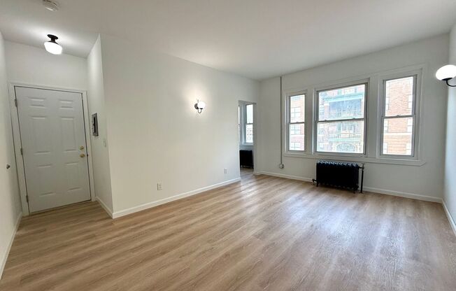 1 bed, 1 bath, 650 sqft, $1,800, Unit Unit 412