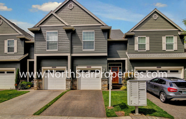 Inviting Murrayhill Townhome