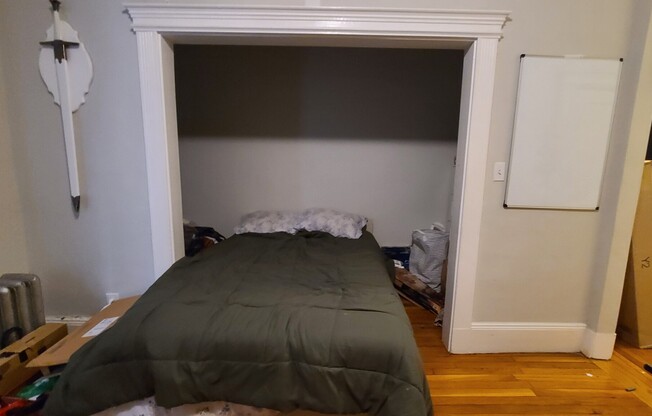 Studio, 1 bath, $2,335, Unit 16