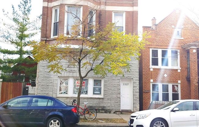 2227 W 19th St