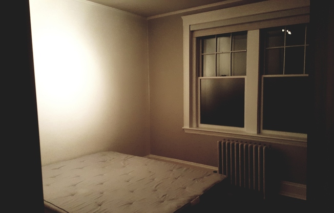 Amazing 1 bedroom 1 bath Condo on the Green Line Professionally Managed Heat Included