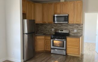 626 E 51 ST