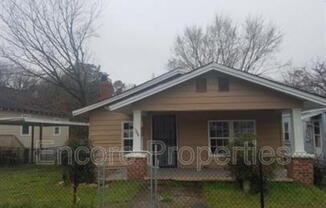 1209 N HYDE PARK AVE