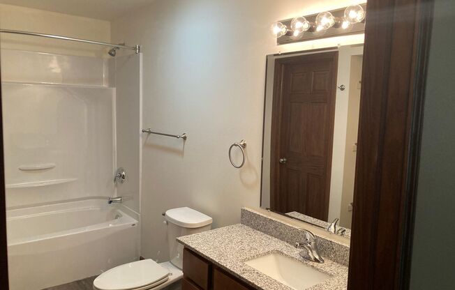 2 beds, 2 baths, 1,040 sqft, $1,825, Unit 3148-308