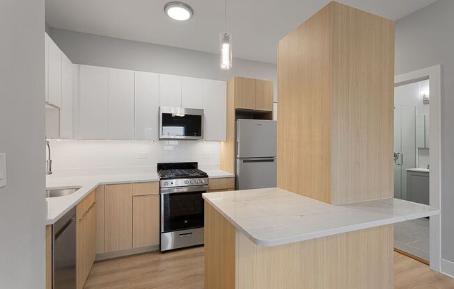 Studio, 1 bath, 268 sqft, $1,450, Unit 105