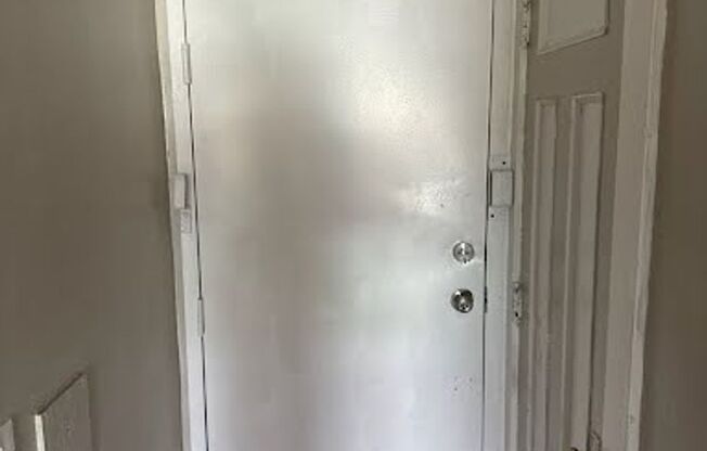 Ready to move in 2 bedroom apartment