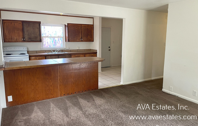 2707 CHEYENNE AVE