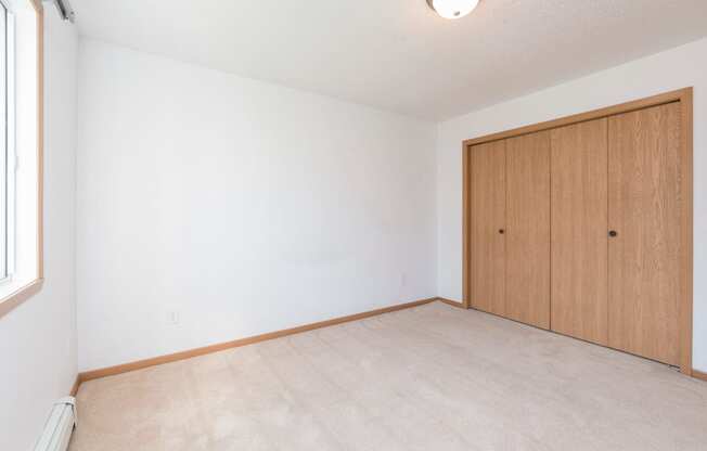 Sierra Ridge Apartments in Bismarck, ND | 2 Bdrm-Plan D-Bedroom