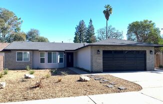 Gorgeous 3-Bedroom House in Carmichael (Completely Renovated!)