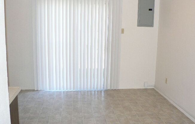 1 bed, 1.5 baths, 1,000 sqft, $995, Unit 5274