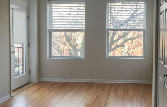 Studio, 1 bath, 340 sqft, $1,425, Unit 2520-C12