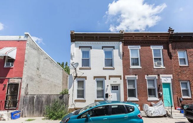 Stunning 2-Bedroom Townhome in Point Breeze! PHA Vouchers Accepted!