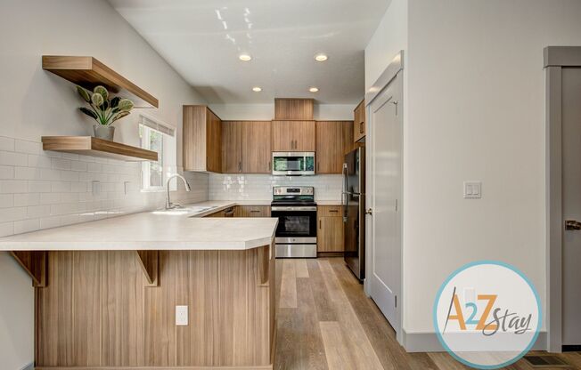 3 beds, 2.5 baths, 1,900 sqft, $2,350, Unit 815 Williams 3bed 2.5 bth