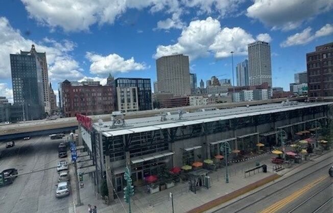 1 bed, 1 bath, 767 sqft, $1,750, Unit 402