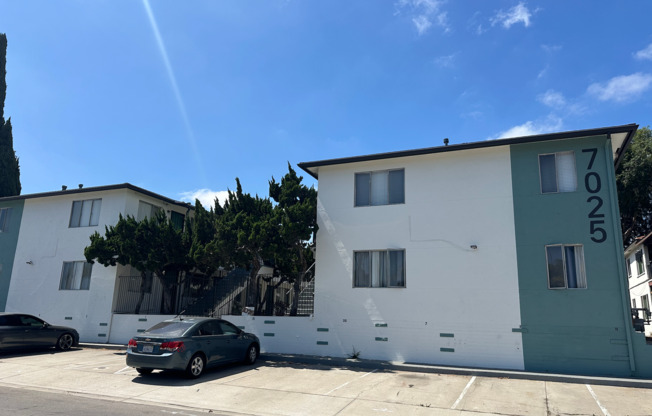 Boulevard Apartments