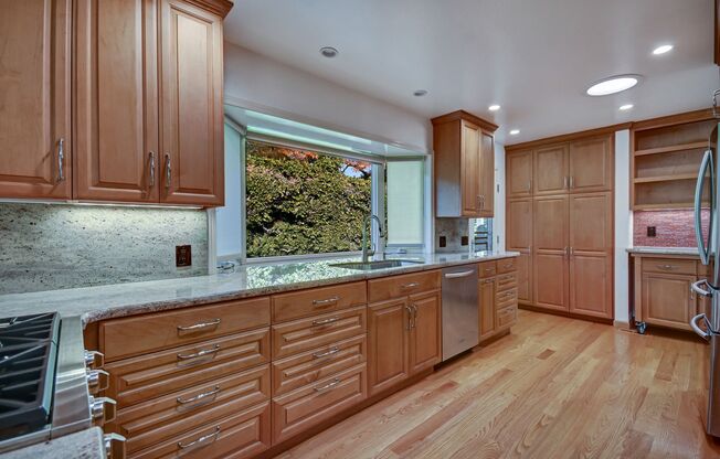 Luxury Living in a Premier Los Altos Neighborhood