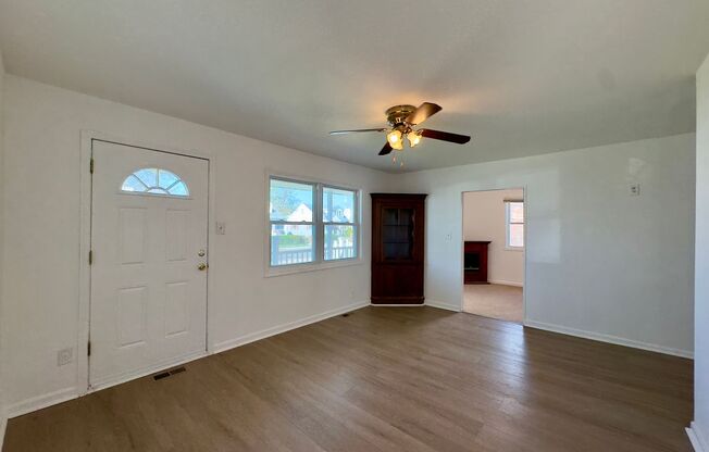 Charming 4 Bedroom/2 Bathroom Home in Dundalk, MD!