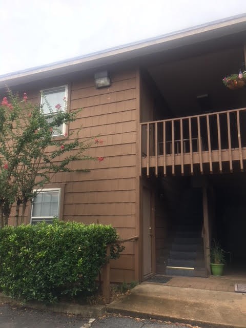 1 bed, 1 bath, 532 sqft, $700, Unit Apt 203