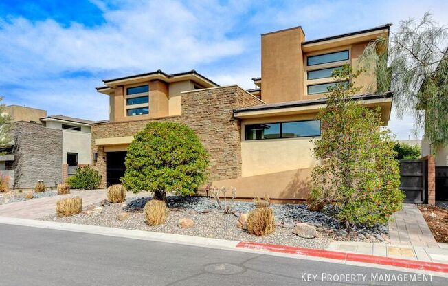 64 GREY FEATHER DR