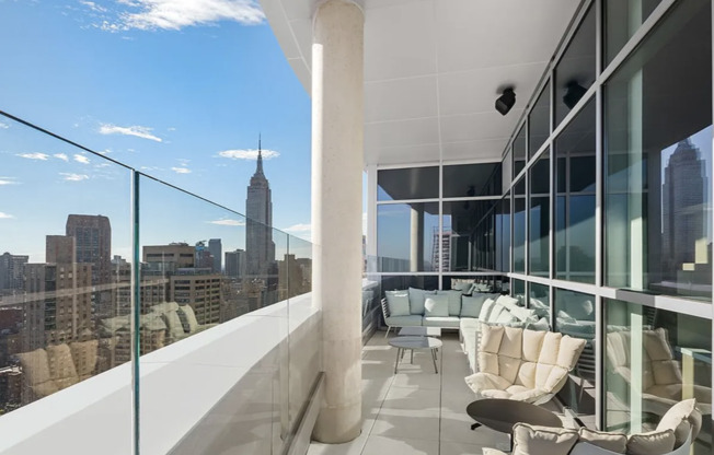 2 beds, 2 baths, $9,450, Unit 35J