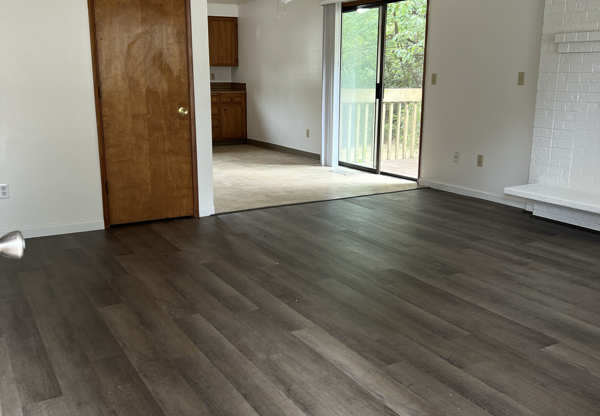 2159 NOMAD CT SE