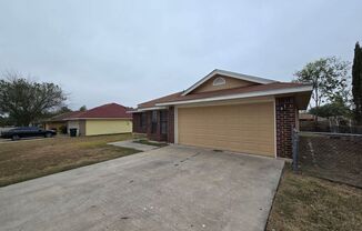 3 beds, 2 baths, $1,349