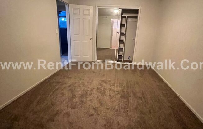 4 beds, 2 baths, 2,200 sqft, $1,995, Unit 1787 Lincoln Lane