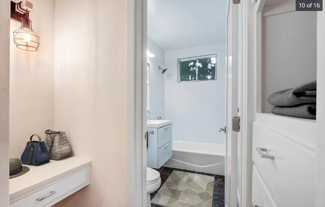 Studio, 1 bath, 600 sqft, $1,662