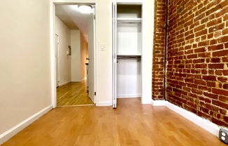 2 beds, 1 bath, $4,295, Unit 4W