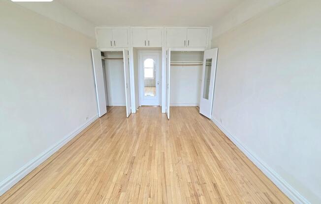 1 bed, 1 bath, $2,700, Unit 51C