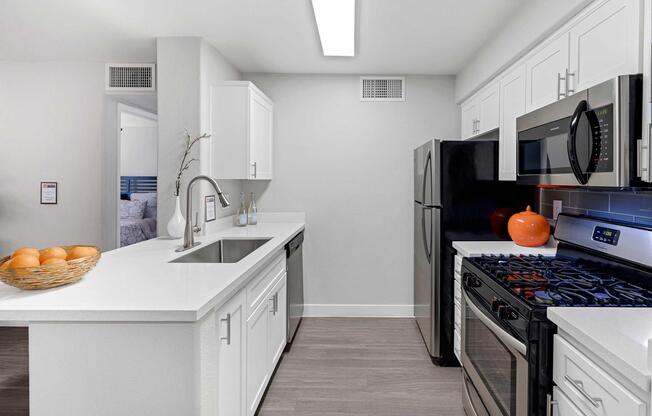 2 beds, 2 baths, 1,052 sqft, $1,605