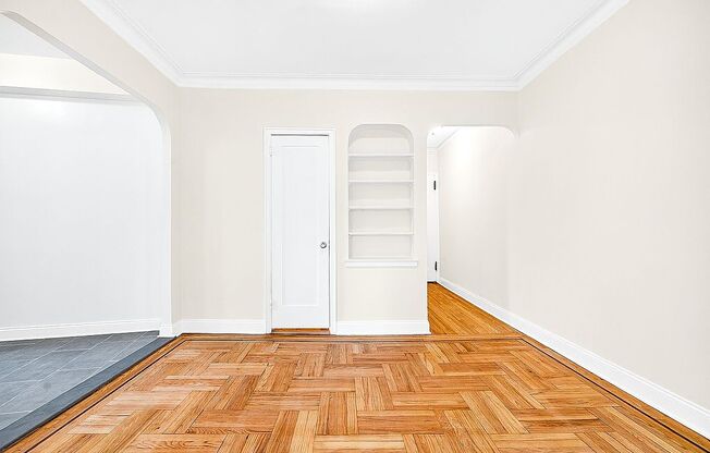 601 PELHAM PKWY N