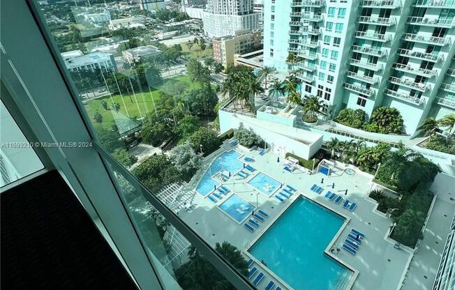 2 beds, 2 baths, 1,154 sqft, $4,800, Unit 1800 N Bayshore Dr # 24-09 (A11699210)