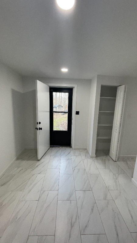 10 3 WILLOWS CT