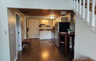 2 beds, 1 bath, $1,550, Unit UNIT 326