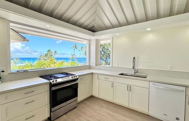 3584 DIAMOND HEAD RD