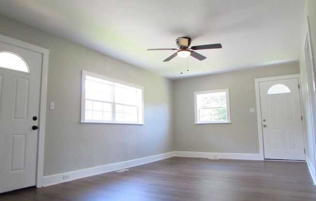 Spacious, Updated 3 Bed/ 1 Bath Home in Lovely Kannapolis - Open Floor Plan - Fenced Backyard - Great Location