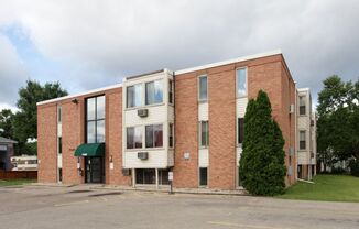 7428 Lyndale Ave Apartments