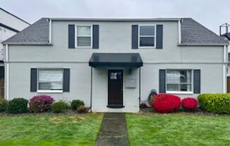 127 5th Ave W, Kirkland WA 98033