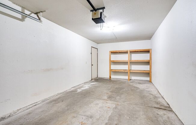 2 beds, 2 baths, 900 sqft, $1,299, Unit J201