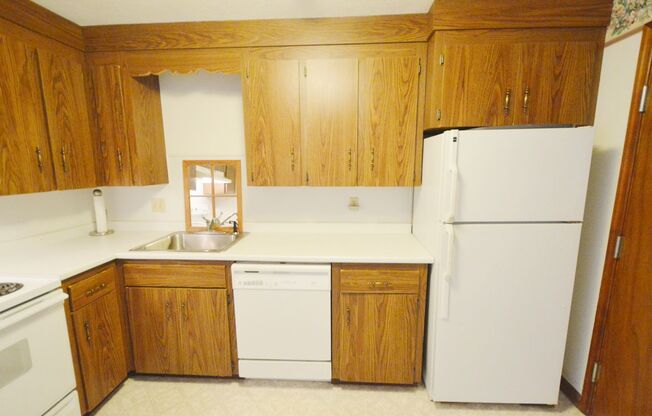 Convenient 1 BR Holden MA