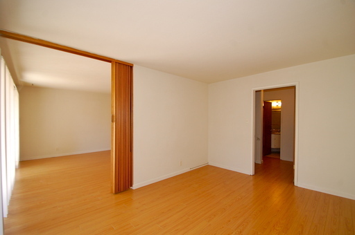 1 bed, 1 bath, 644 sqft, $1,995, Unit 205