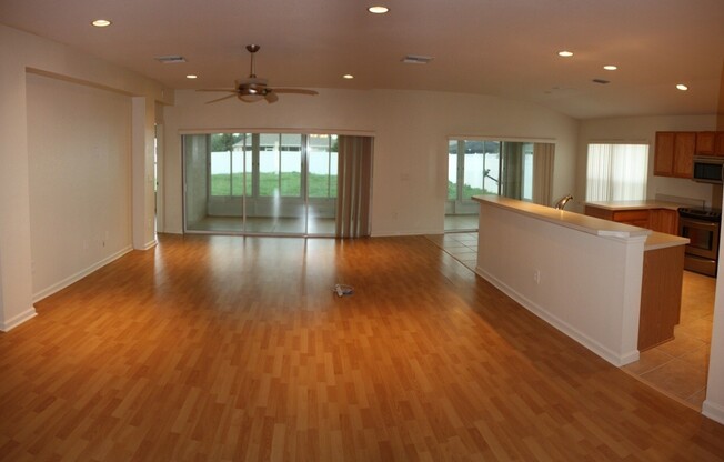 4240 SW 53 TERRACE