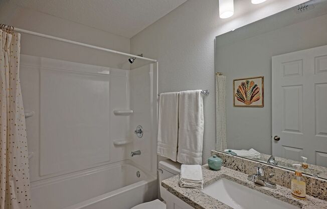 3 beds, 2.5 baths, 1,652 sqft, $2,200, Unit 5432