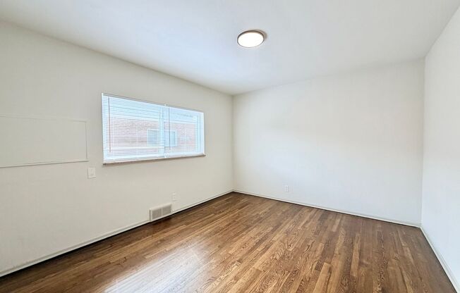 1 bed, 1 bath, 650 sqft, $925, Unit 2819-E