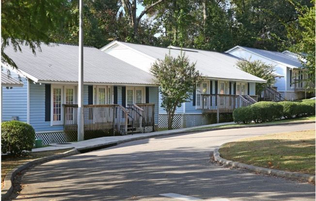 SAR Tallahassee - 2205 Magnolia Circle